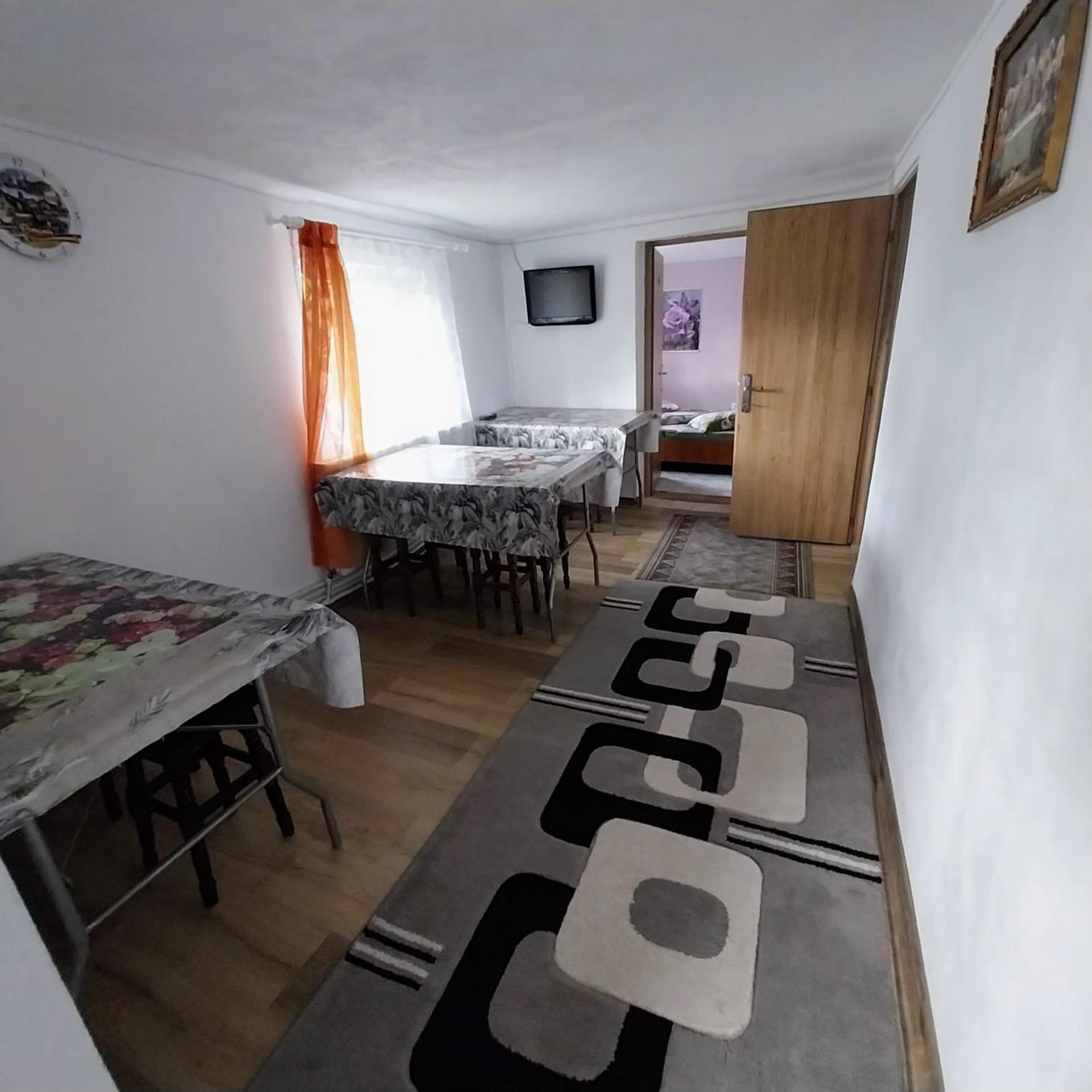 Отель Casa Andreea Новач-Стрэйни Экстерьер фото
